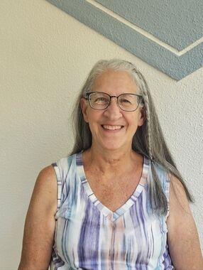 Meet your Posher, Helen